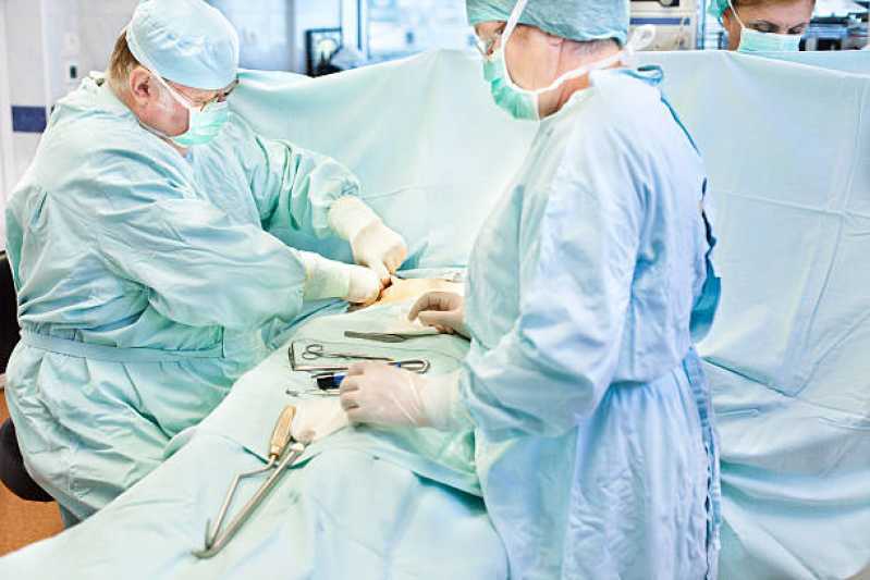 Clínica Especializada em Mamoplastia Redutora Cirurgia Jaguaribe - Mamoplastia Redutora com Silicone