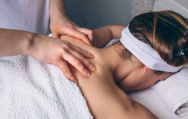 Massagem Relaxante Clínica Centro Empresarial - Massagem