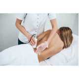 massagem nas costas clínica Jardim Maristela